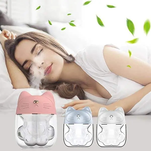 3-in-1 Cat-Shaped Humidifier with Claw Design & Night Light