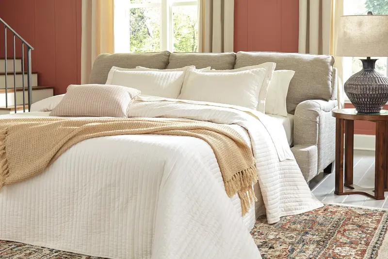 Almanza Plush Queen Sofa Sleeper