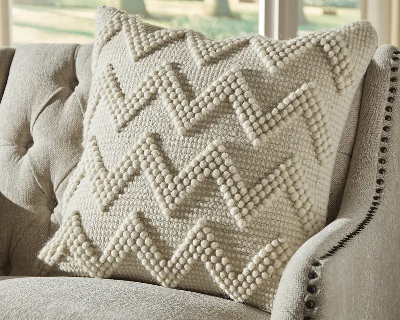 Amie Textured Throw Pillow Set (4-Piece)