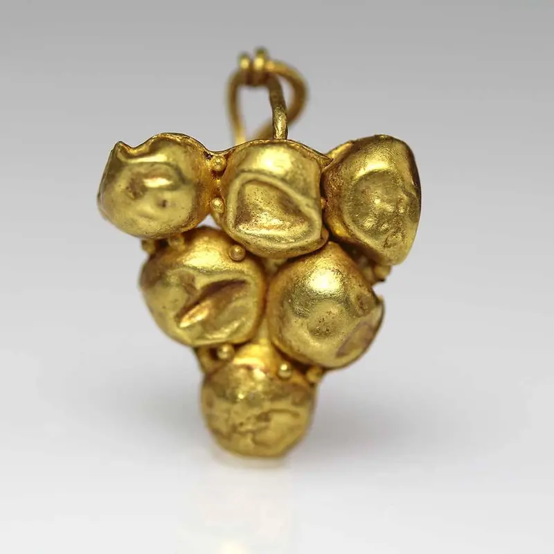 Ancient Roman Gold Grape-Shaped Earring, 1st Century CE