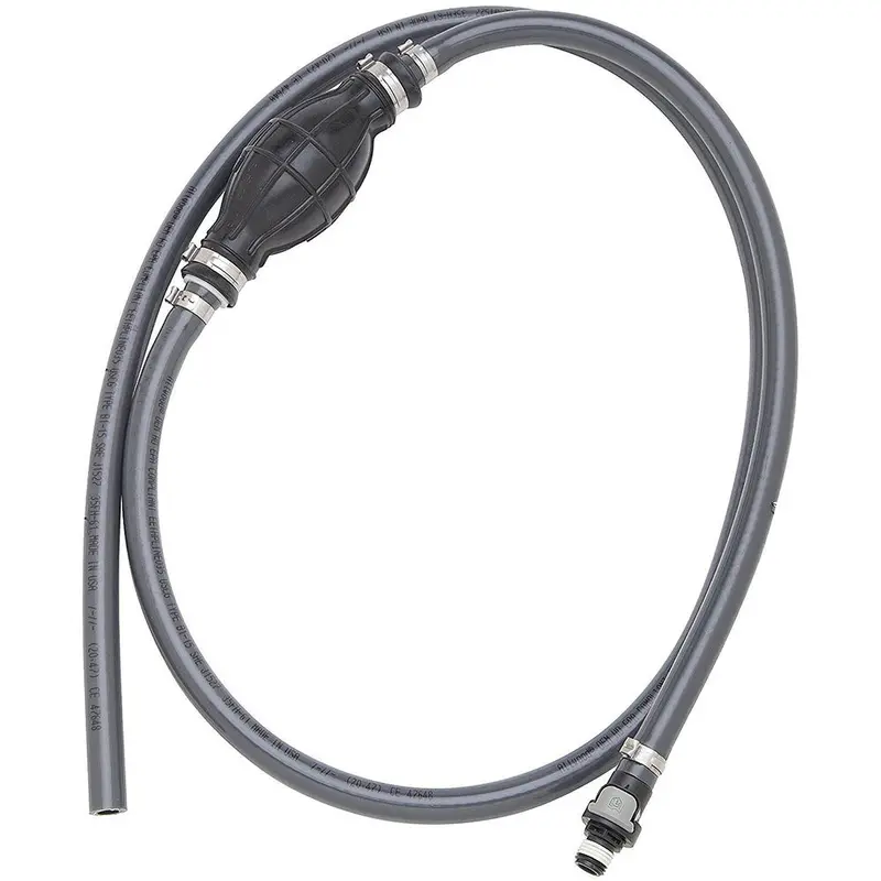 Attwood 3/8″ Universal Fuel Line Kit with Sprayless Connectors (6 ft)