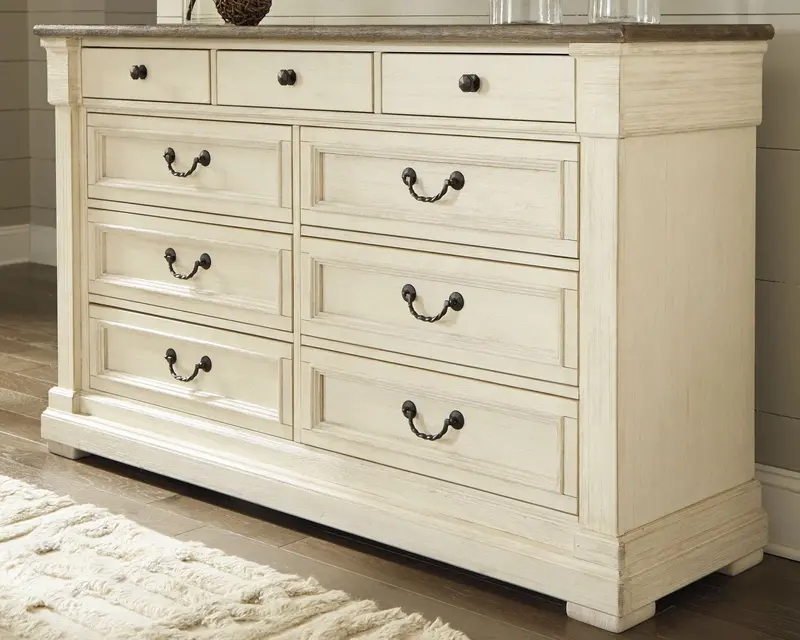 Bolanburg 7-Drawer Dresser in Warm Finish