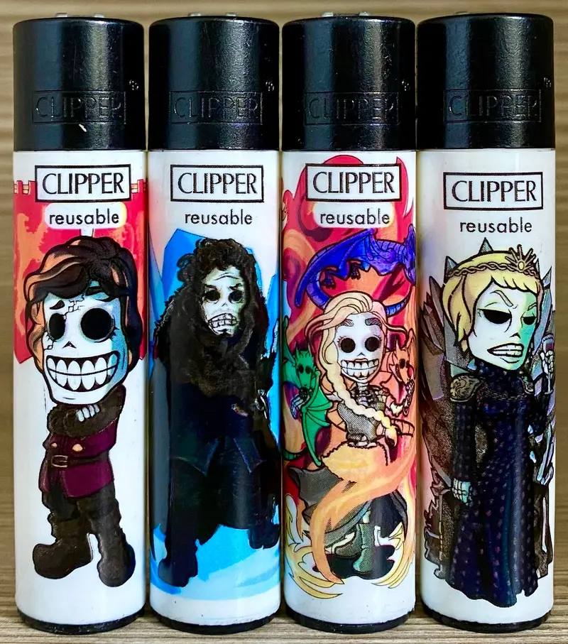Calaveritas Medieval-Style Clipper Lighter
