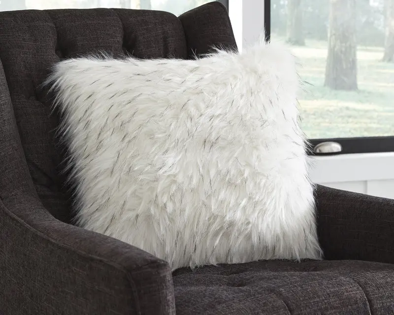 Calisa Decorative Pillow Set (4-Pack) – Textured Throw Cushions