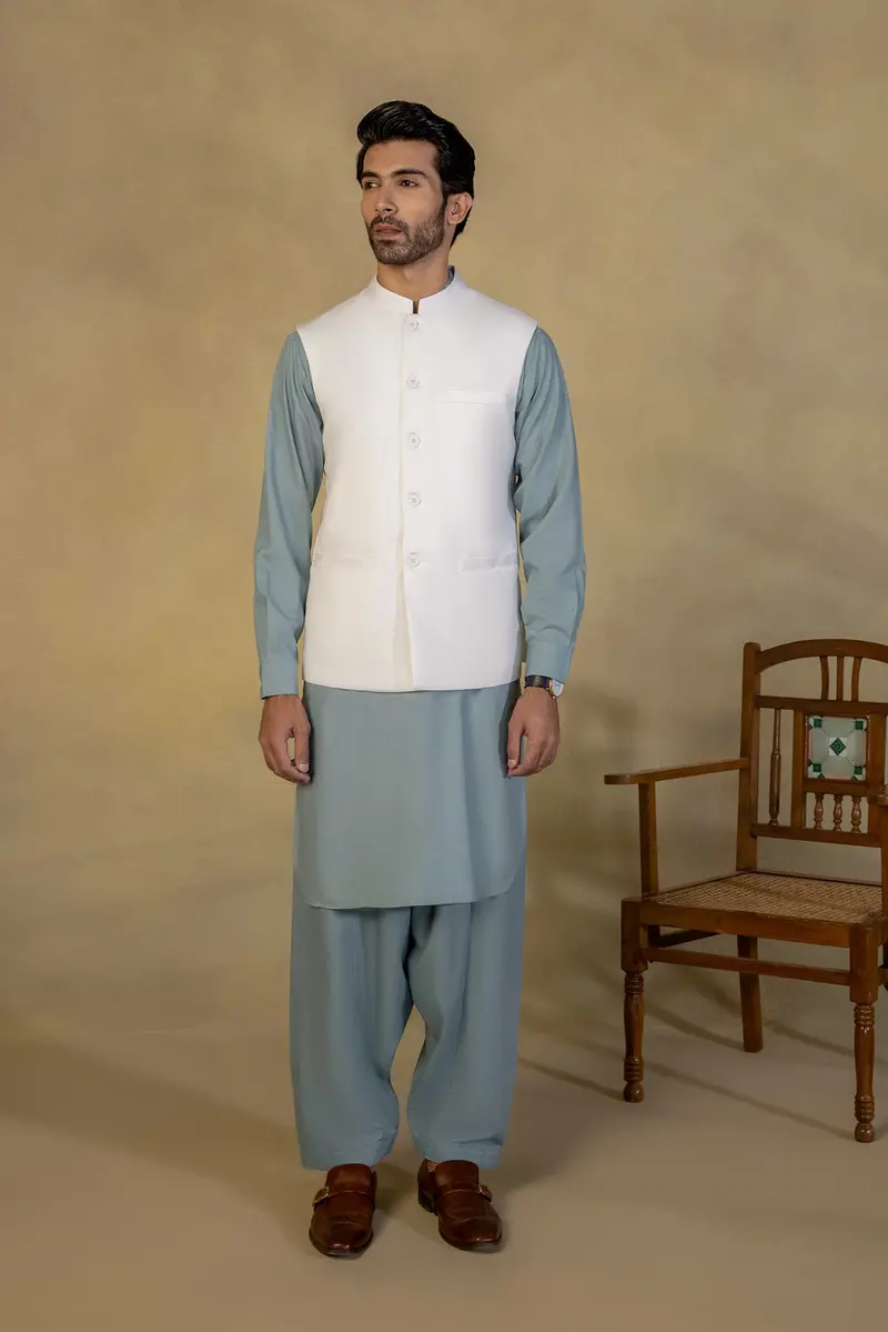 Casual Tropical Waistcoat with Minimalist Design