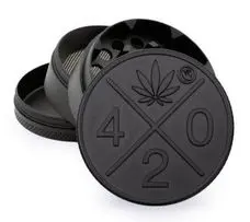 Classic Black 420 Metal Grinder