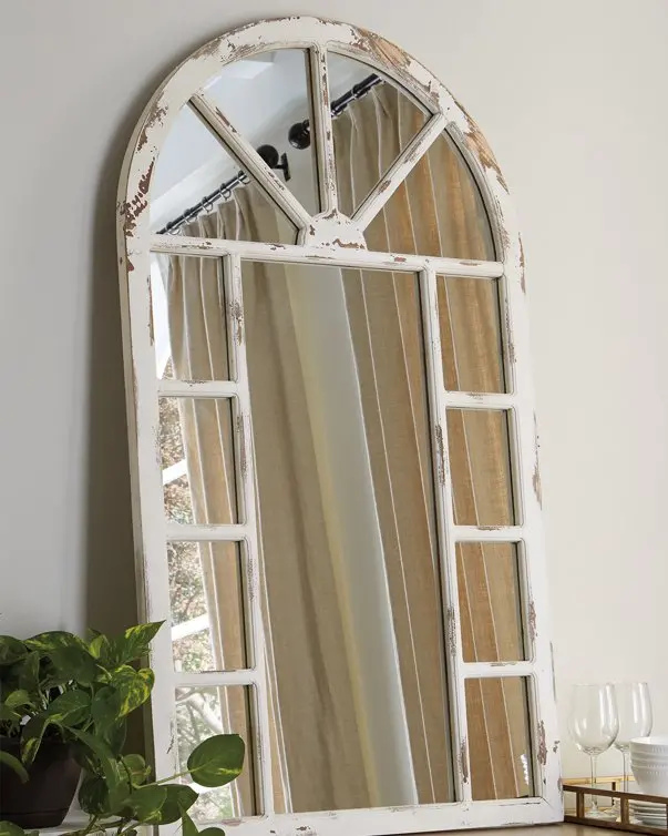 Divakar Minimalist Wall Mirror