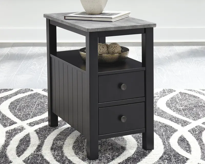 Ezmonei Compact Chairside End Table