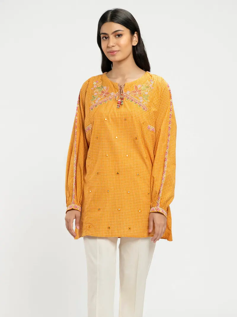 Feminine Embroidered Sleeveless Top