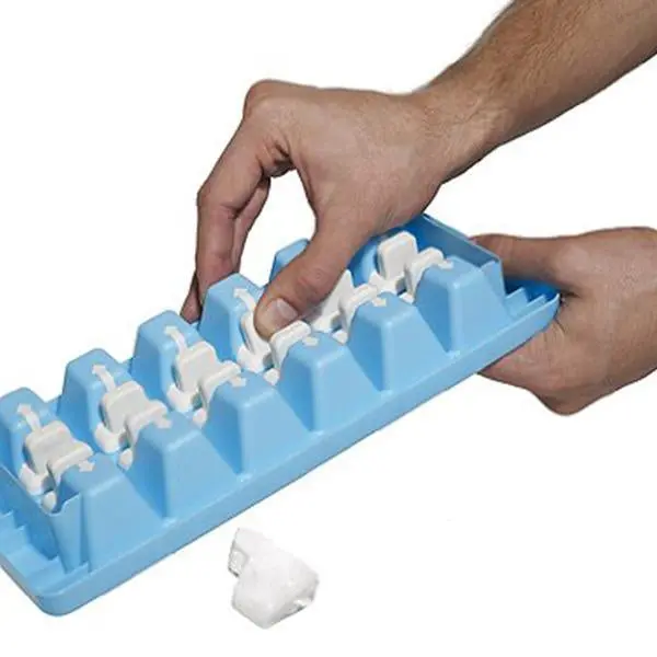 Flexible Easy-Release Silicone Ice Cube Tray