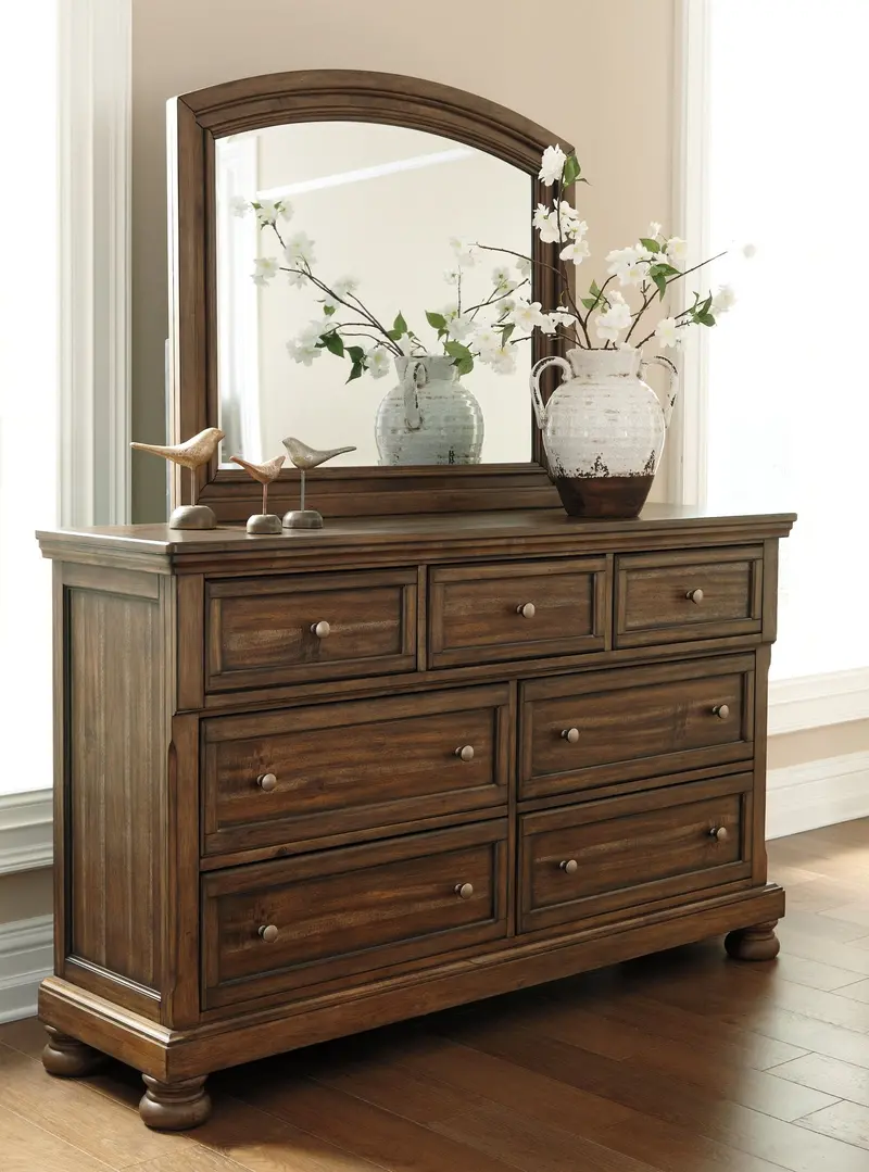 Flynnter Dresser with Matching Full-Length Mirror