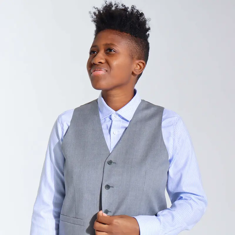 Georgie Light Gray Sleeveless Blazer