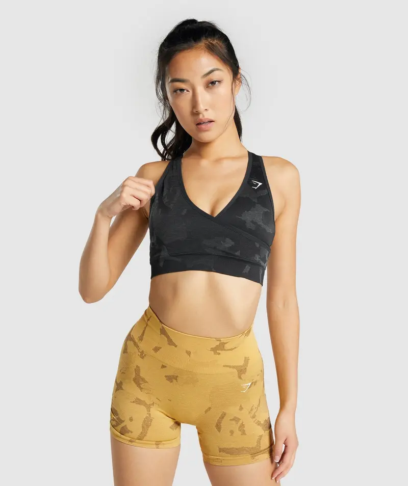 Gymshark Adapt Camo Seamless Sports Bra – Savanna & Black