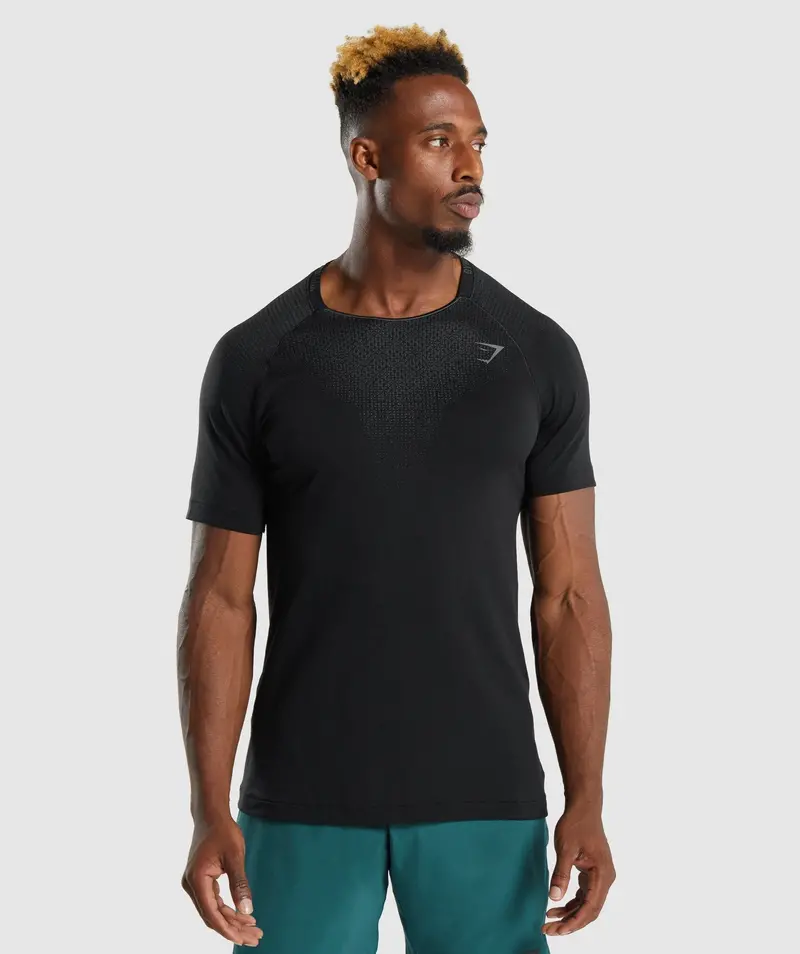 Gymshark Apex Contrast-Panel T-Shirt in Black