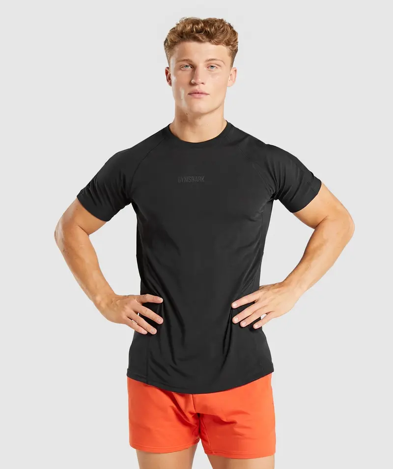 Gymshark Chalk-Inspired Graphic T-Shirt – Sleek Black