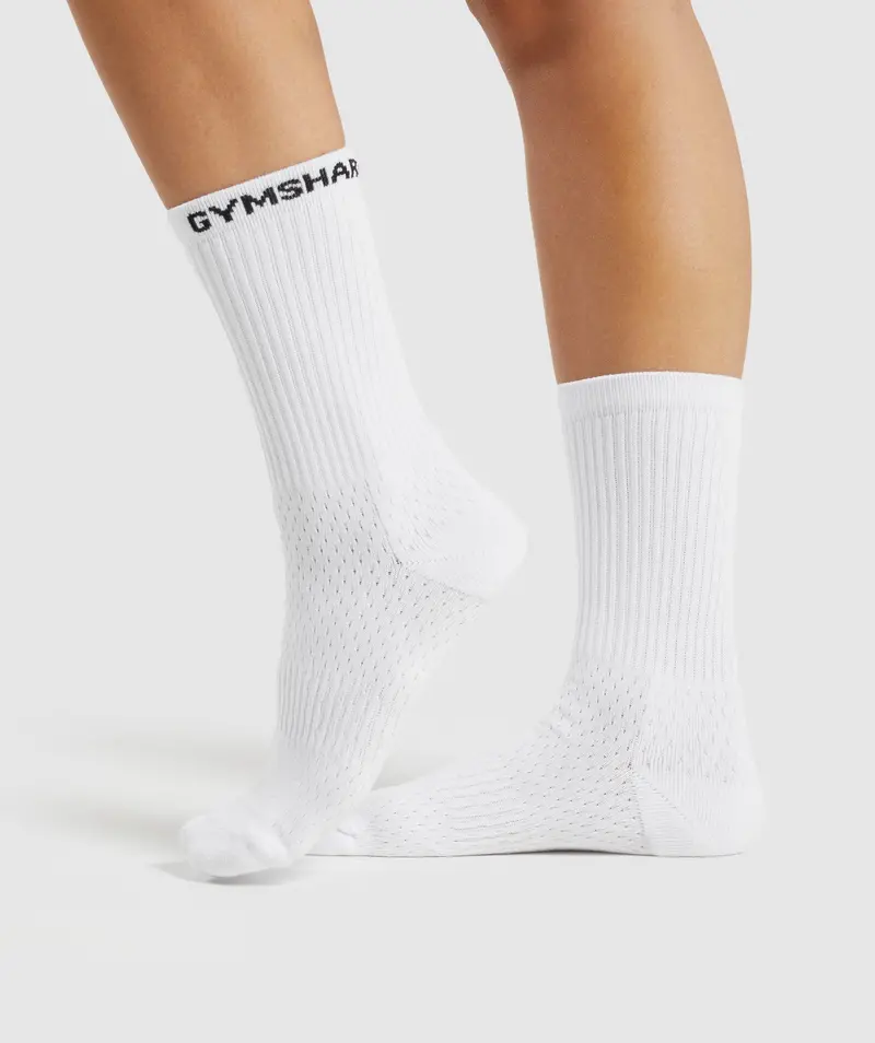 Gymshark Premium Logo Crew Socks (Single Pack) – White