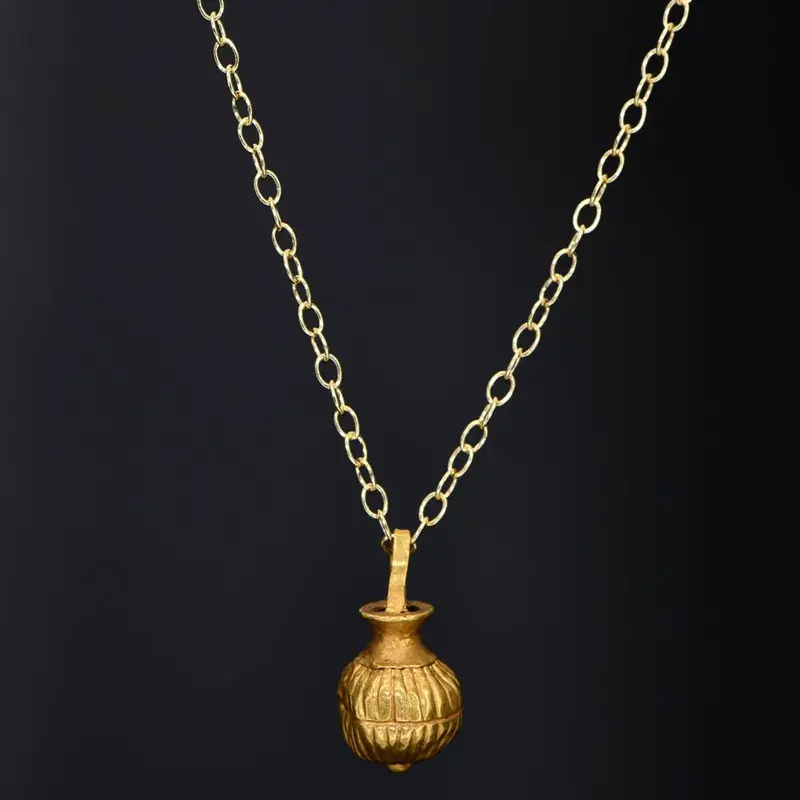 Hellenistic Greek Gold Vase-Shaped Pendant, 3rd–1st Century BCE