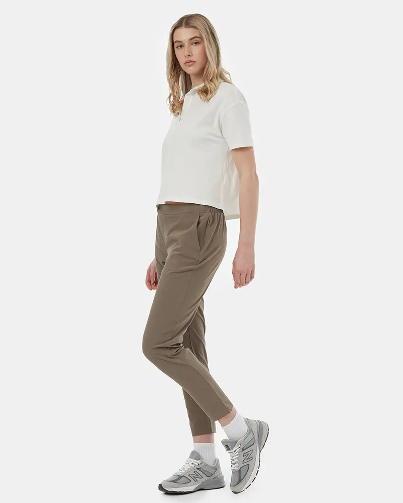 InMotion Lightweight Travel Pant