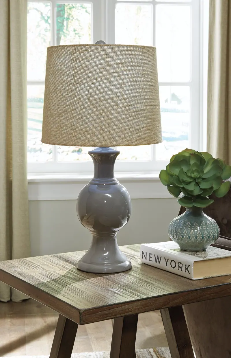 Magdalia Metallic Table Lamp