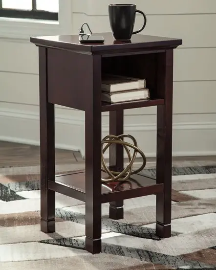Marnville Modern Accent Table – Sleek Side or End Table
