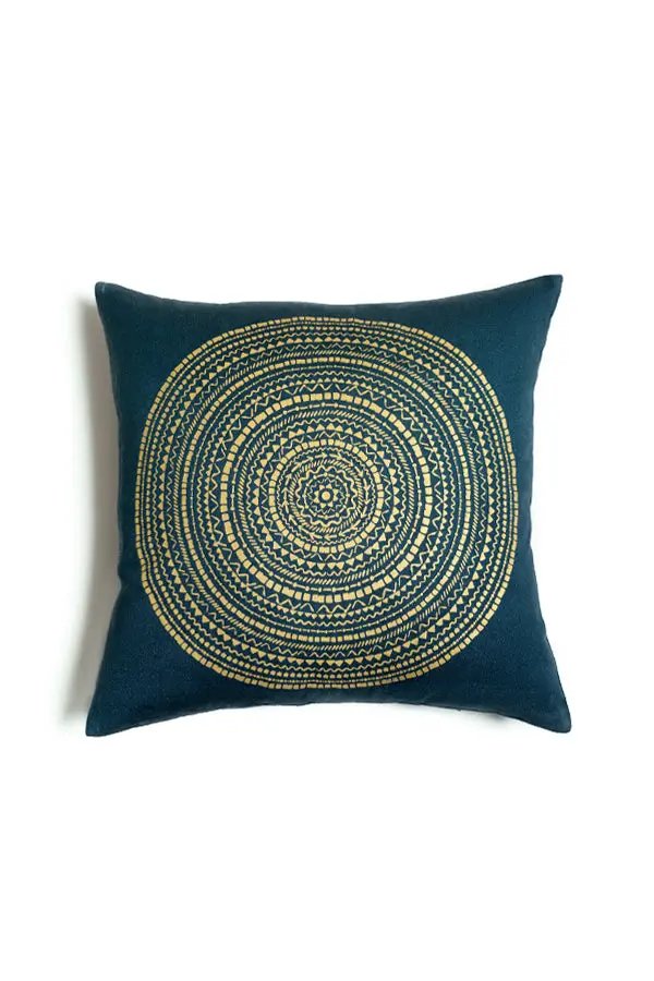 Night Shadow Tone Cushion