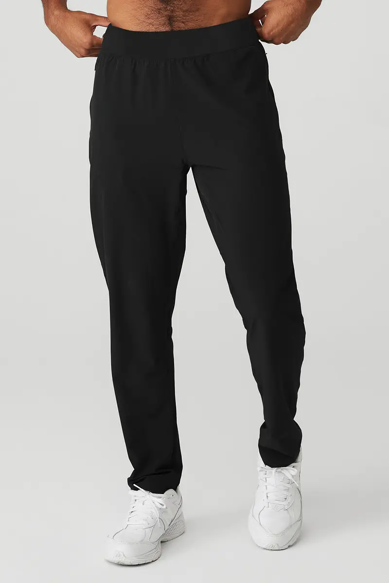 Repetition High-Performance Legging-Inspired Pant in Black