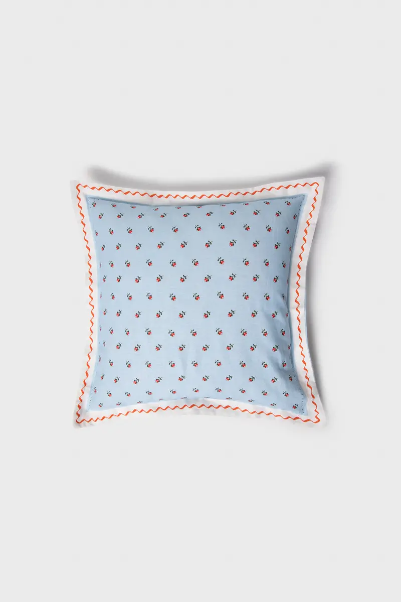 Rose Bud Decorative Cushion – Floral Accent Pillow for Sofas & Beds