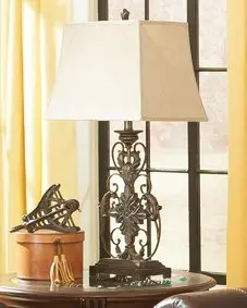 Sallee Contemporary Table Lamp with Metal Base