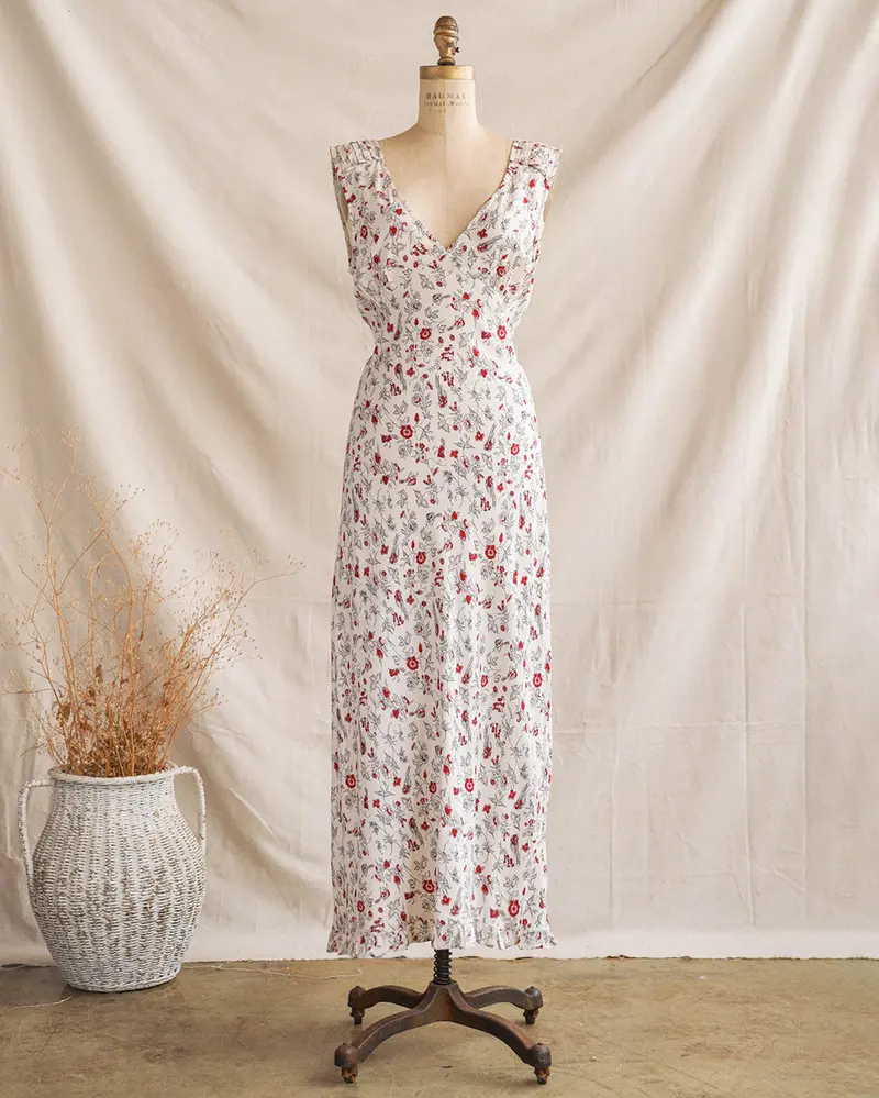 Sandrine Minimalist Midi Dress by Atèlette