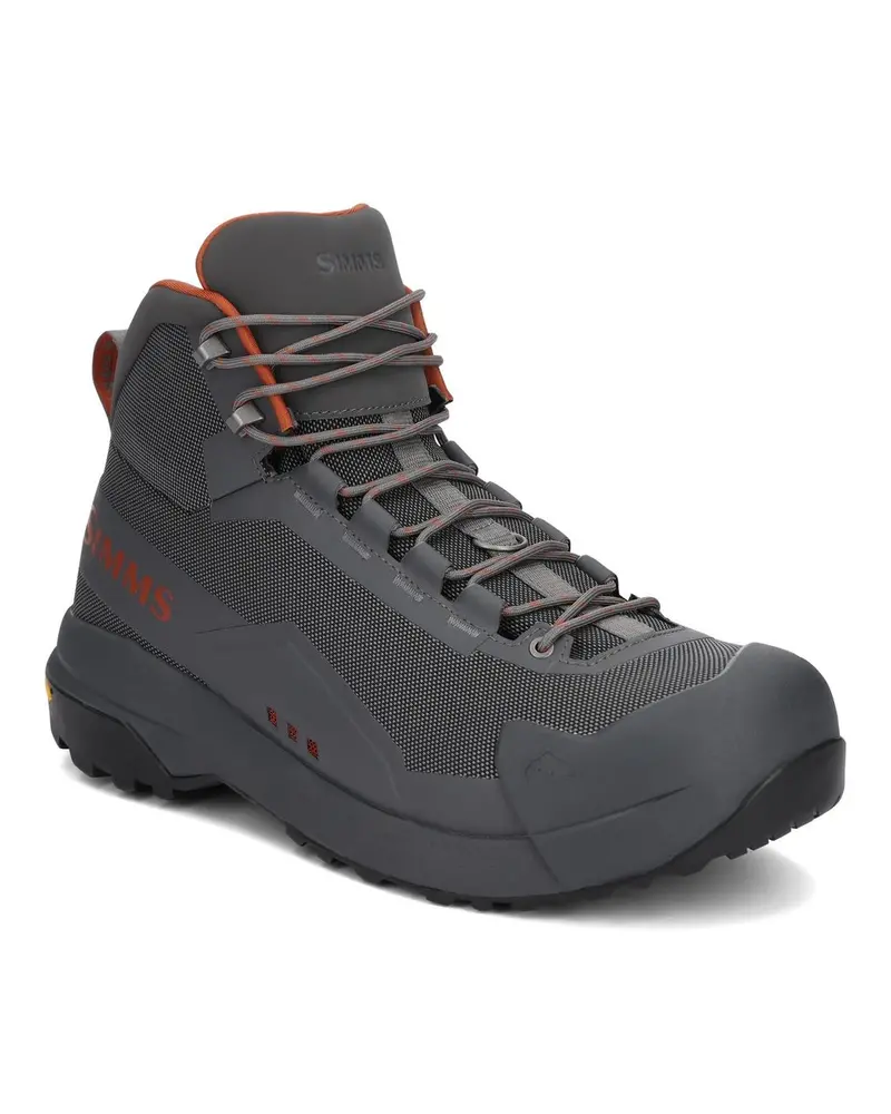 Simms Flyweight Wading Boot – Lightweight Support & Traction