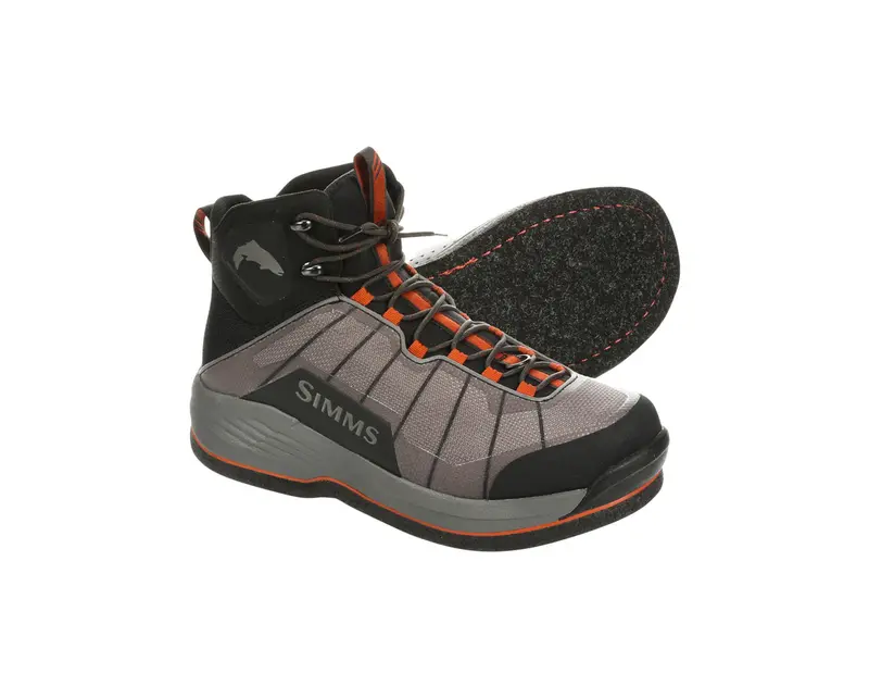 Simms Flyweight Wading Boot with Felt Sole