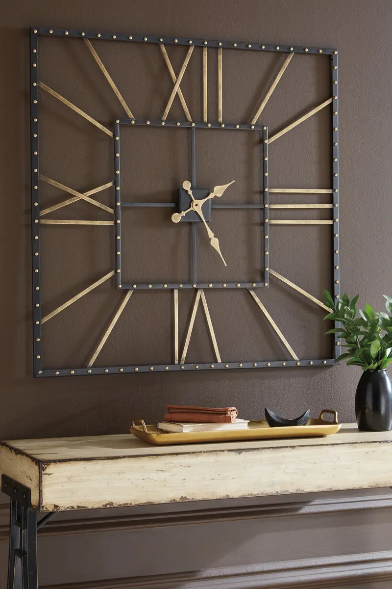 Thames Modern Wall Clock – Silent Quartz Design