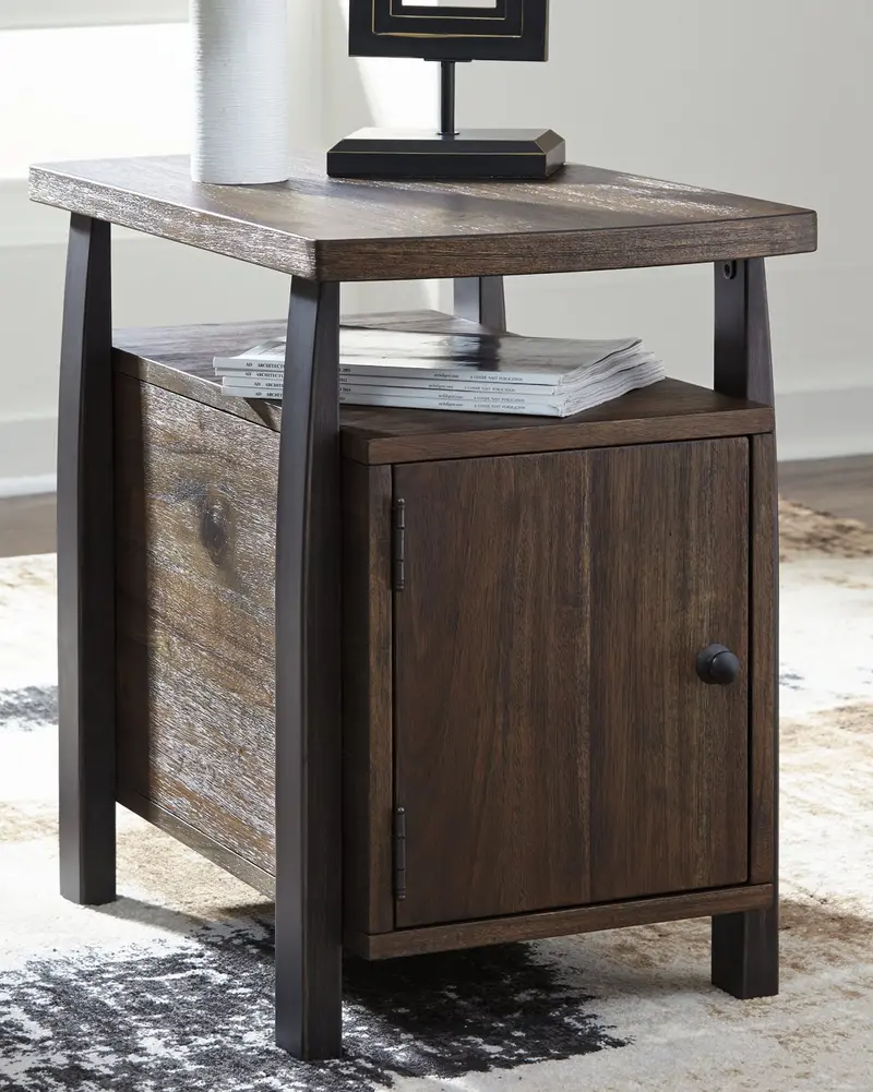 Vailbry Compact Chairside End Table