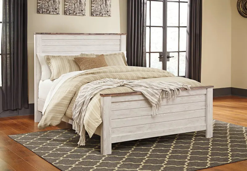 Willowton King-Sized Panel Bed
