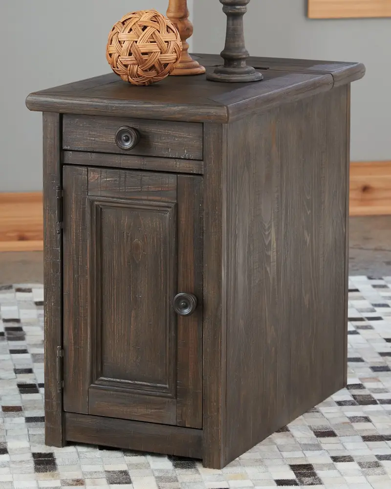 Wyndahl Compact Chairside End Table