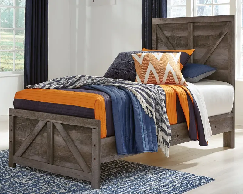 Wynnlow Twin-Sized Crossbuck Panel Bed