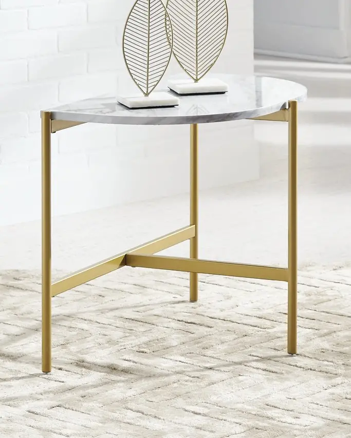 Wynora Chairside End Table – Slim, Functional Table for Reading Chairs or Beds